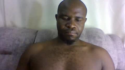 Snapshot of brusedarling chatting on April 12, 3:55 am brucedarling online show from April 12, 3:55 am