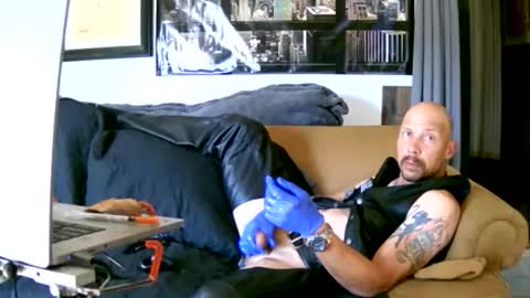 brutal3anddone online show from February 17, 6:36 pm