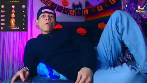 Snapshot of bryam_hot chatting on October 18, 2:58 am BRYAM INDEPENDENT MODEL online show from October 18, 2:58 am