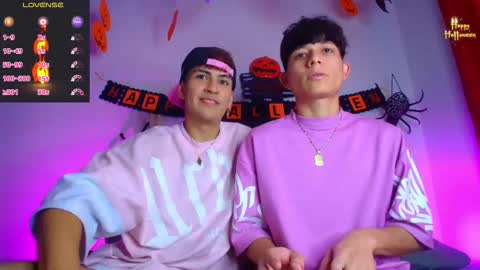 Snapshot of bryam_hot chatting on October 30, 7:47 pm BRYAM INDEPENDENT MODEL online show from October 30, 7:47 pm