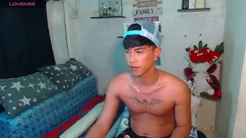 BRYAN  JEMY online show from August 2, 12:42 am