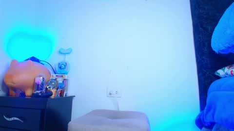 Snapshot of bryan_hot_23 chatting on July 31, 6:51 pm bryan online show from July 31, 6:51 pm