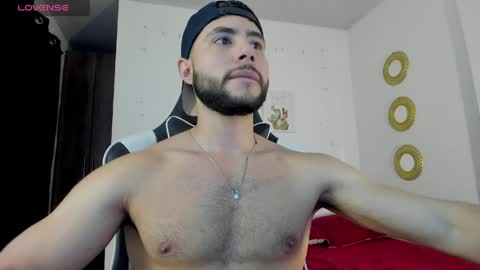 bryan_oficials online show from May 3, 11:22 pm