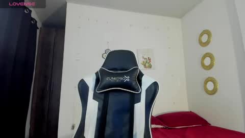 bryan_oficials online show from May 16, 11:57 pm