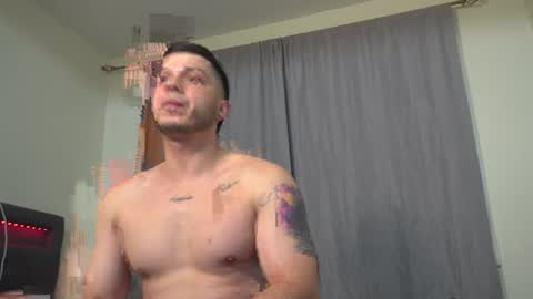 Snapshot of bryanncan01 chatting on December 15, 4:39 am Bryannsex online show from December 15, 4:39 am