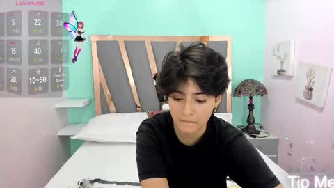 Snapshot of bryce_evans chatting on October 30, 8:53 pm B R Y C E online show from October 30, 8:53 pm