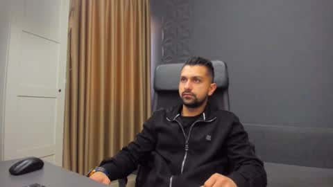 BryceReign online show from March 16, 5:24 am