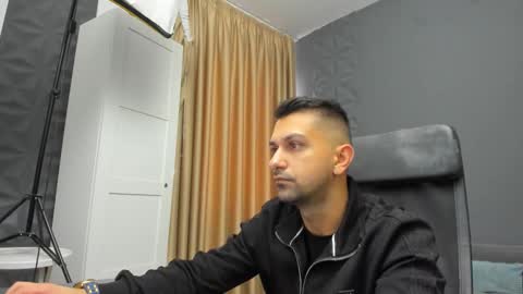 BryceReign online show from March 21, 5:45 am