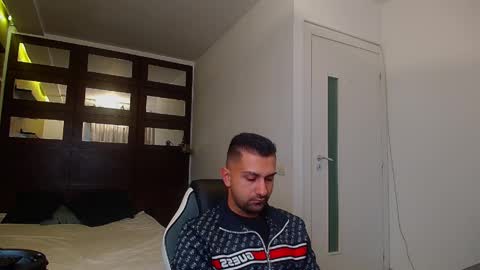 BryceReign online show from May 6, 4:41 am