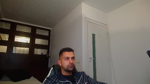 BryceReign online show from May 7, 5:02 am