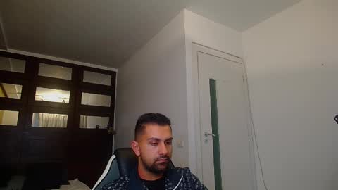 BryceReign online show from May 12, 4:42 am