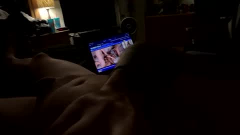 Snapshot of brysoneliot chatting on November 1, 12:51 pm brysoneliot online show from November 1, 12:51 pm