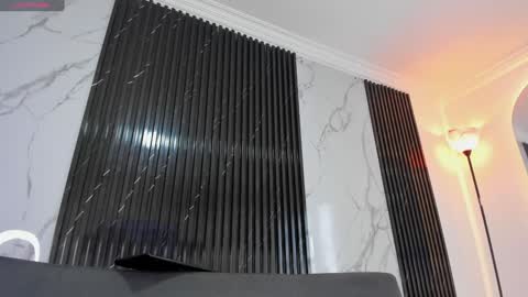 Bryxon  online show from January 12, 6:16 pm