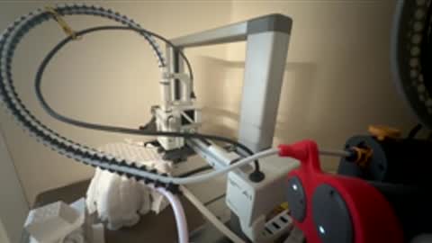 Snapshot of bss692 chatting on April 4, 3:38 am Arian online show from April 4, 3:38 am