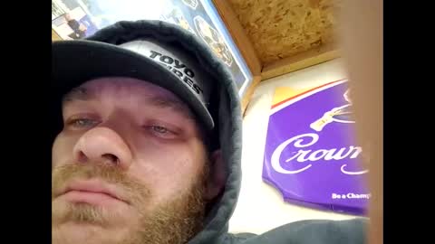 Snapshot of btown3095 chatting on March 8, 8:12 pm btown3095 online show from March 8, 8:12 pm