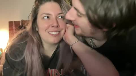 Snapshot of bubbahumps chatting on December 16, 4:13 am bubbahumps online show from December 16, 4:13 am