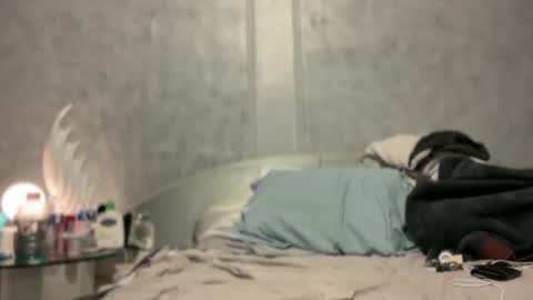 Snapshot of bubbahumps chatting on March 9, 3:11 am bubbahumps online show from March 9, 3:11 am