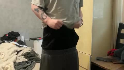 Snapshot of bubbahumps chatting on March 11, 9:32 pm bubbahumps online show from March 11, 9:32 pm