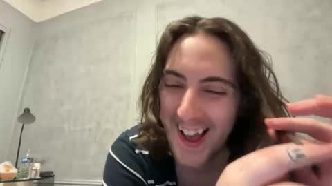 Snapshot of bubbahumps chatting on April 4, 5:27 am bubbahumps online show from April 4, 5:27 am