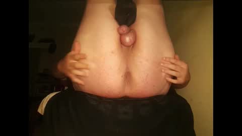 Snapshot of bubbl3sbutt chatting on January 31, 9:59 pm Bubbl3sbutt online show from January 31, 9:59 pm