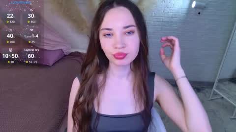 bubble_chlo3 online show from March 27, 9:25 pm