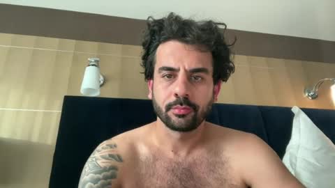 bubblebutt723 online show from July 7, 2:14 am