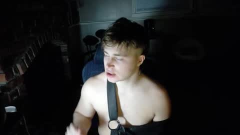 BubblebuttBdn online show from May 10, 2:06 am