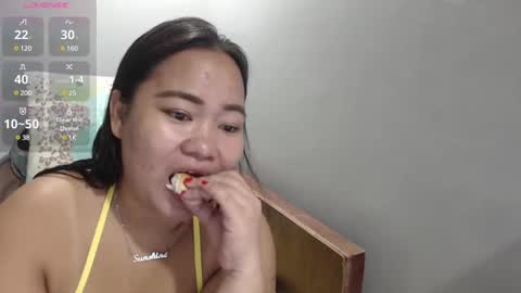 Snapshot of bubblebuttpinay chatting on February 9, 3:00 am Sunshine online show from February 9, 3:00 am