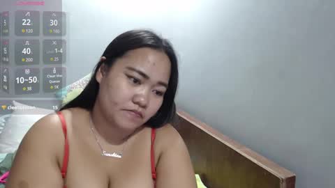 Snapshot of bubblebuttpinay chatting on February 12, 11:40 am Sunshine online show from February 12, 11:40 am