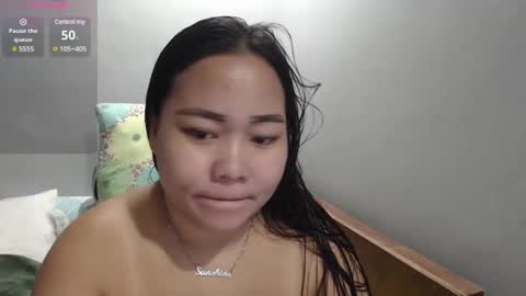 Snapshot of bubblebuttpinay chatting on February 22, 12:38 am Sunshine online show from February 22, 12:38 am