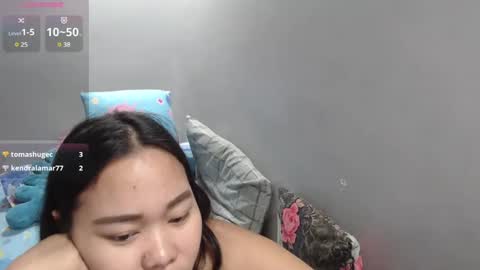 Snapshot of bubblebuttpinay chatting on March 6, 10:09 am Sunshine online show from March 6, 10:09 am