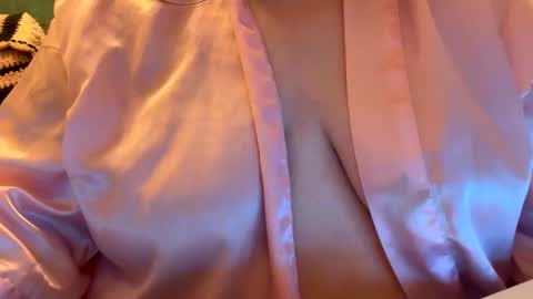 bubblegirl online show from March 16, 9:52 pm