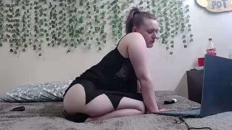 bubblesxo online show from March 29, 3:50 am