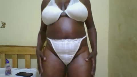 Bobbie online show from March 8, 7:39 pm