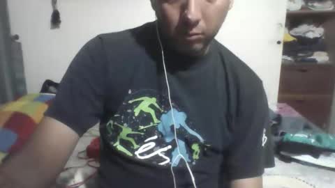 bucaramangahombre online show from December 23, 6:00 am