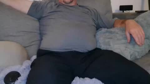 Buck online show from April 3, 6:44 am