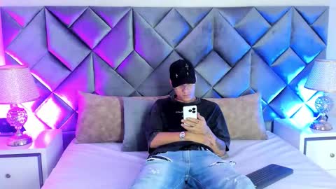 Buda y Cataleya online show from February 2, 2:05 pm