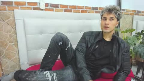 Buddy Whitte online show from September 21, 11:45 am