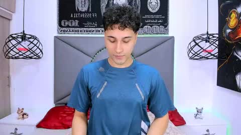Snapshot of buddy_whitte chatting on April 14, 4:35 pm Buddy Whitte online show from April 14, 4:35 pm