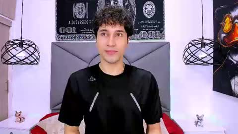Snapshot of buddy_whitte chatting on June 28, 4:24 pm Buddy Whitte online show from June 28, 4:24 pm