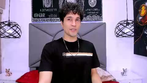Snapshot of buddy_whitte chatting on July 1, 3:45 pm Buddy Whitte online show from July 1, 3:45 pm