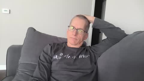 Snapshot of budman004 chatting on November 2, 3:58 pm budman004 online show from November 2, 3:58 pm