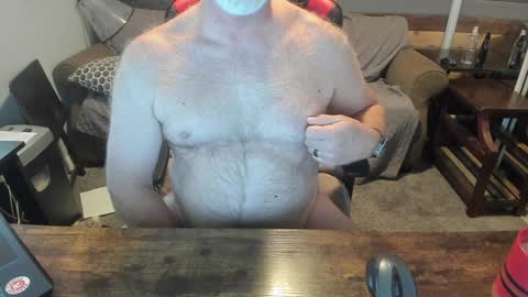 Snapshot of budnsocalii chatting on January 7, 6:03 pm Bud online show from January 7, 6:03 pm