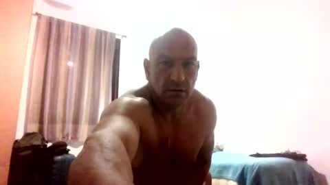 Snapshot of buenos54 chatting on February 4, 6:14 pm buenos54 online show from February 4, 6:14 pm