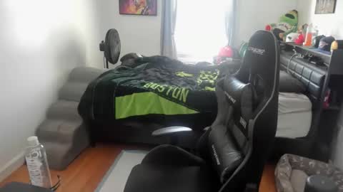 buffsexyman24 online show from February 10, 2:32 pm