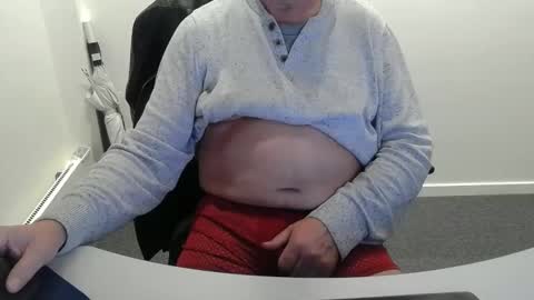 Snapshot of buggemann chatting on October 8, 3:26 am buggemann online show from October 8, 3:26 am