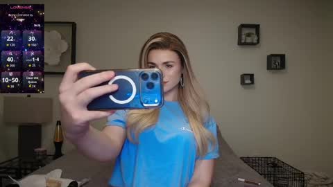 buitifulblonde online show from April 4, 12:42 am