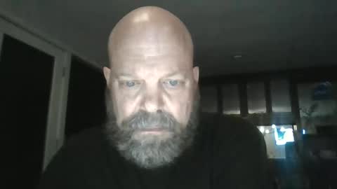 Snapshot of bulldog302w chatting on June 30, 1:39 am bulldog302w online show from June 30, 1:39 am