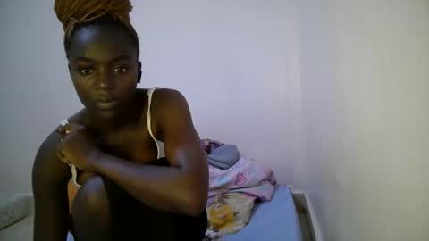 bunny_bliss1 online show from May 5, 11:13 pm
