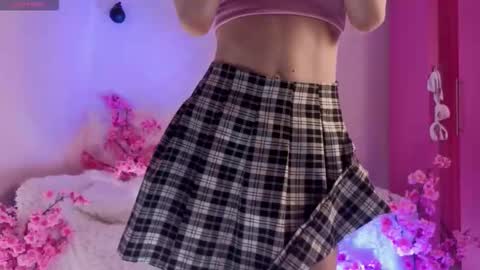 Kira online show from February 23, 2:25 pm